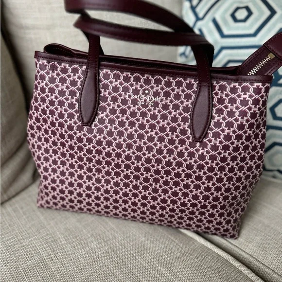 Kate Spade Spade Link Mini Tote NWT - Picture 12 of 17